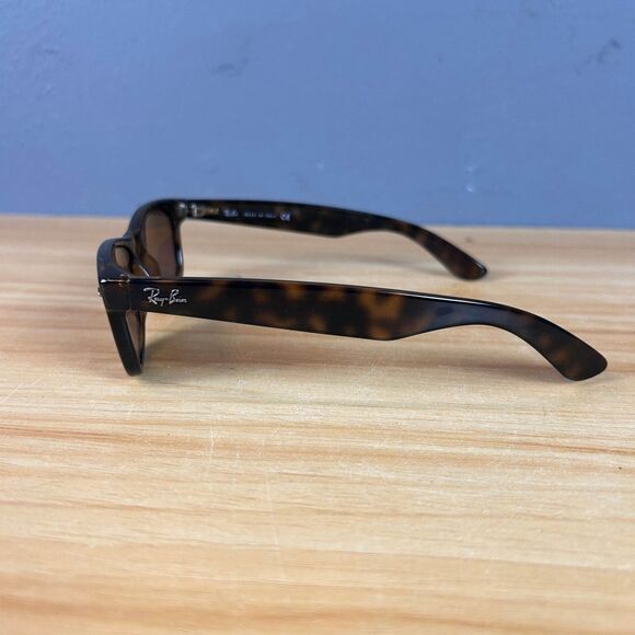Ray-Ban RB2132 902 Tortoise Acetate New Wayfarer Sunglasses 52-18 Frame Only - Picture 5 of 7